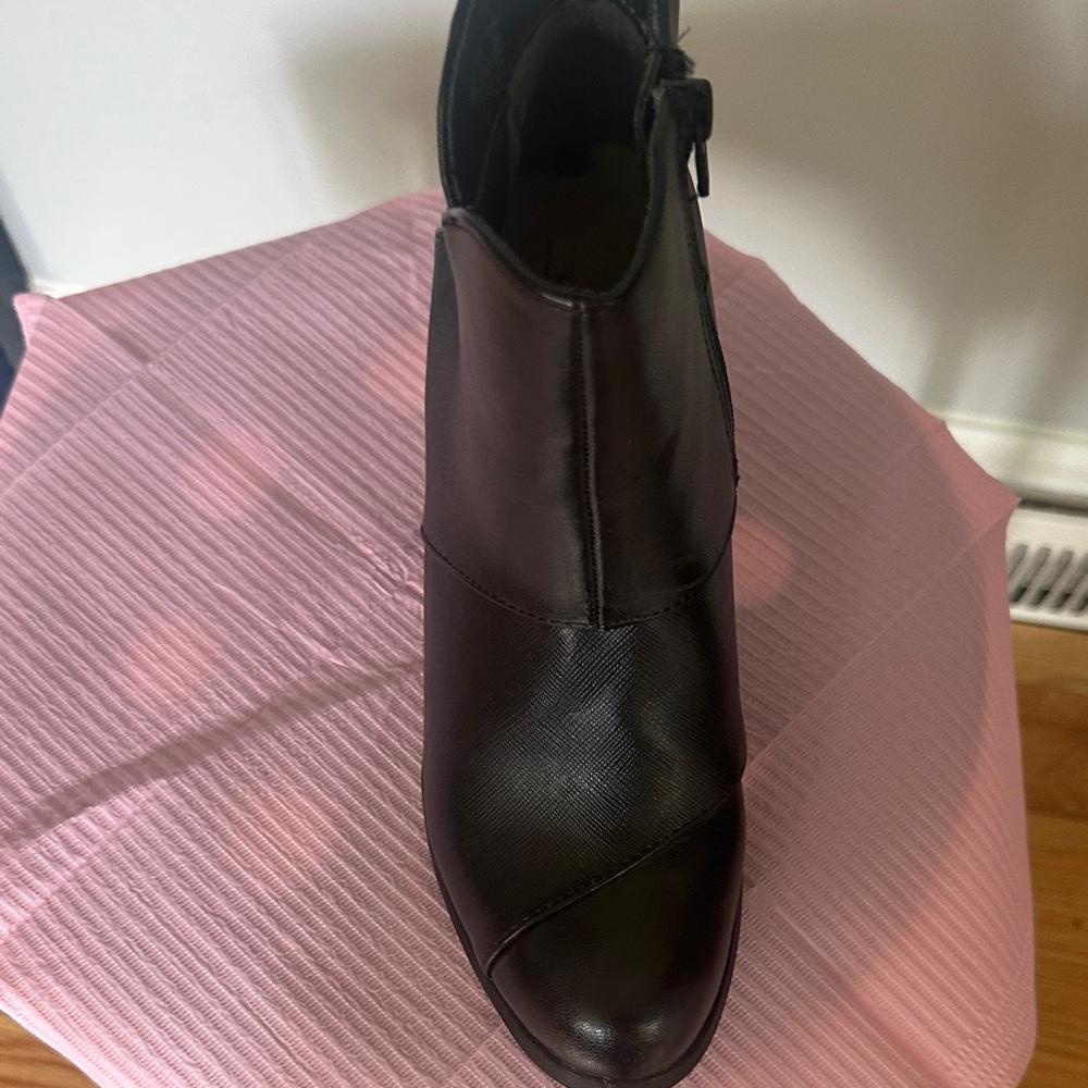 Elegant Black Women's Ankle Boots